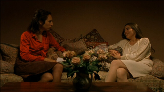 Cecile de France nude – Every Night (Toutes les nuits) (2001)