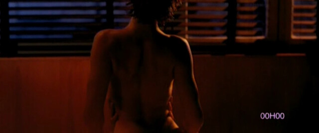 Cecile de France nude – L'Art (délicat) de la séduction (2001)