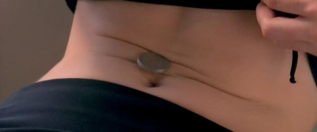 Cecile de France nude – L'Art (délicat) de la séduction (2001)