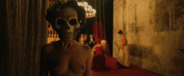 Chloe Py nude, etc – Le Molière imaginaire (2024)