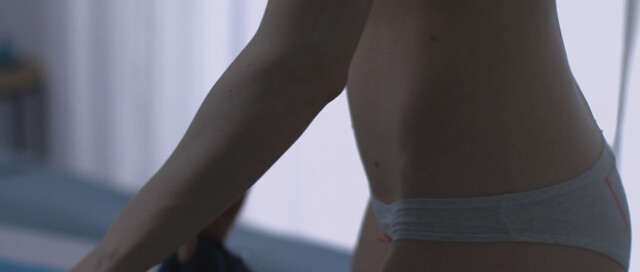 Ellen Hillingsø sexy – Mor (2016)