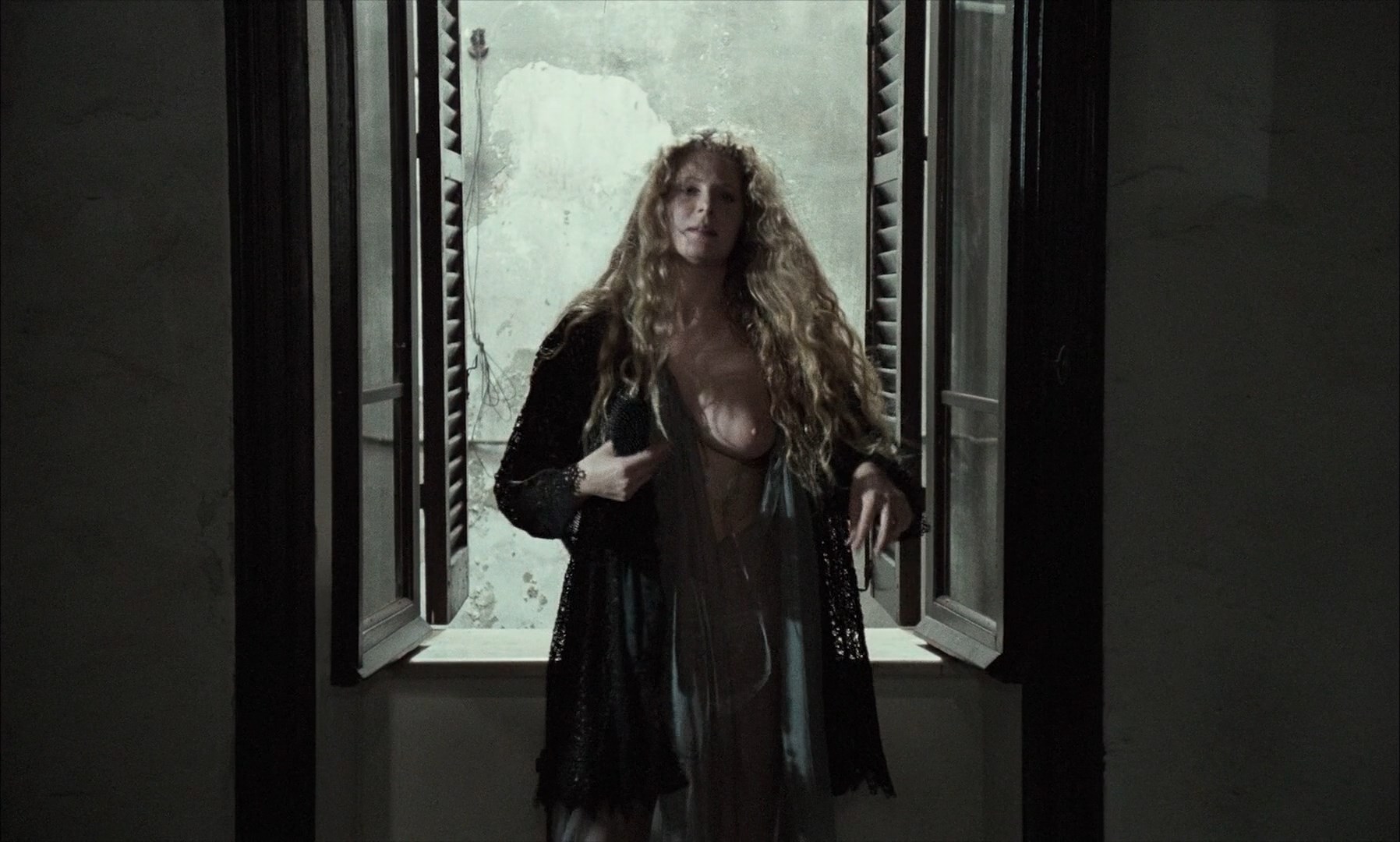 Domiziana Giordano nude – Nostalghia (1983)