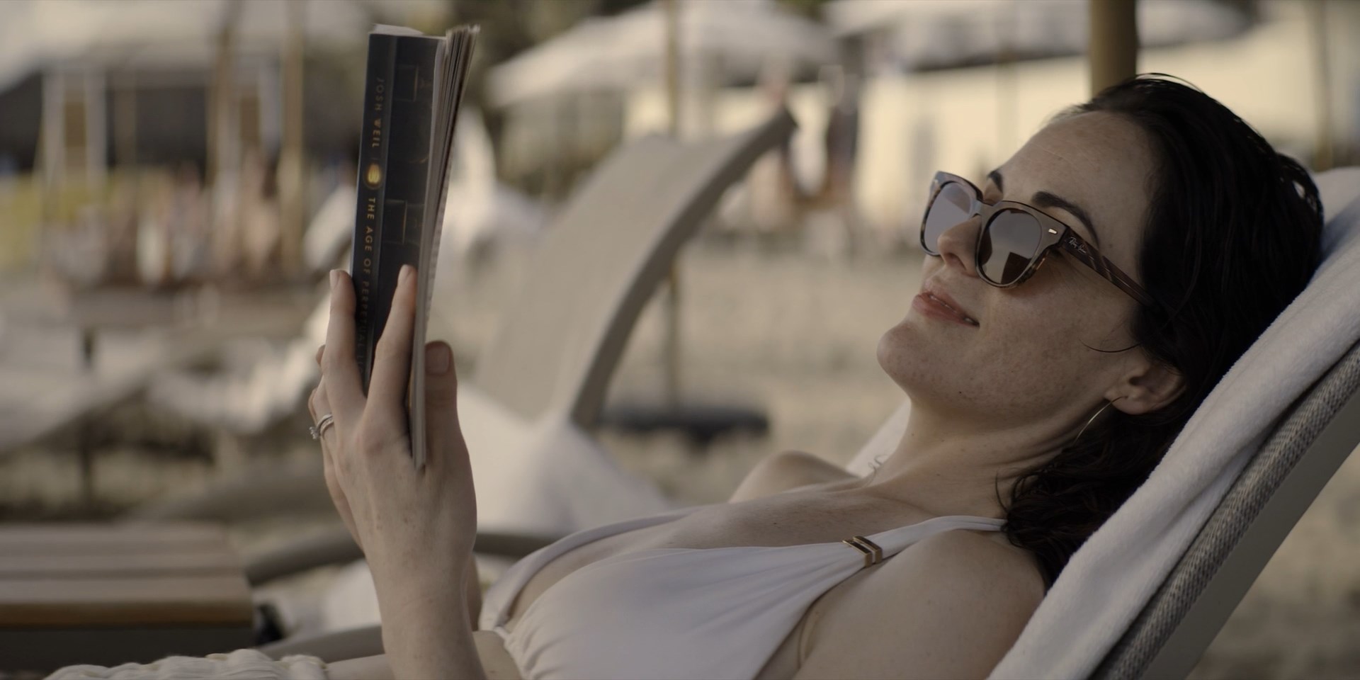 Michelle Dockery sexy – Defending Jacob s01e08 (2020)