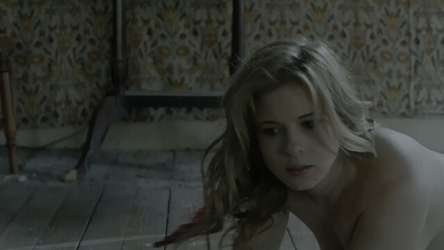 Magda Apanowicz nude – Dead Souls (2012)