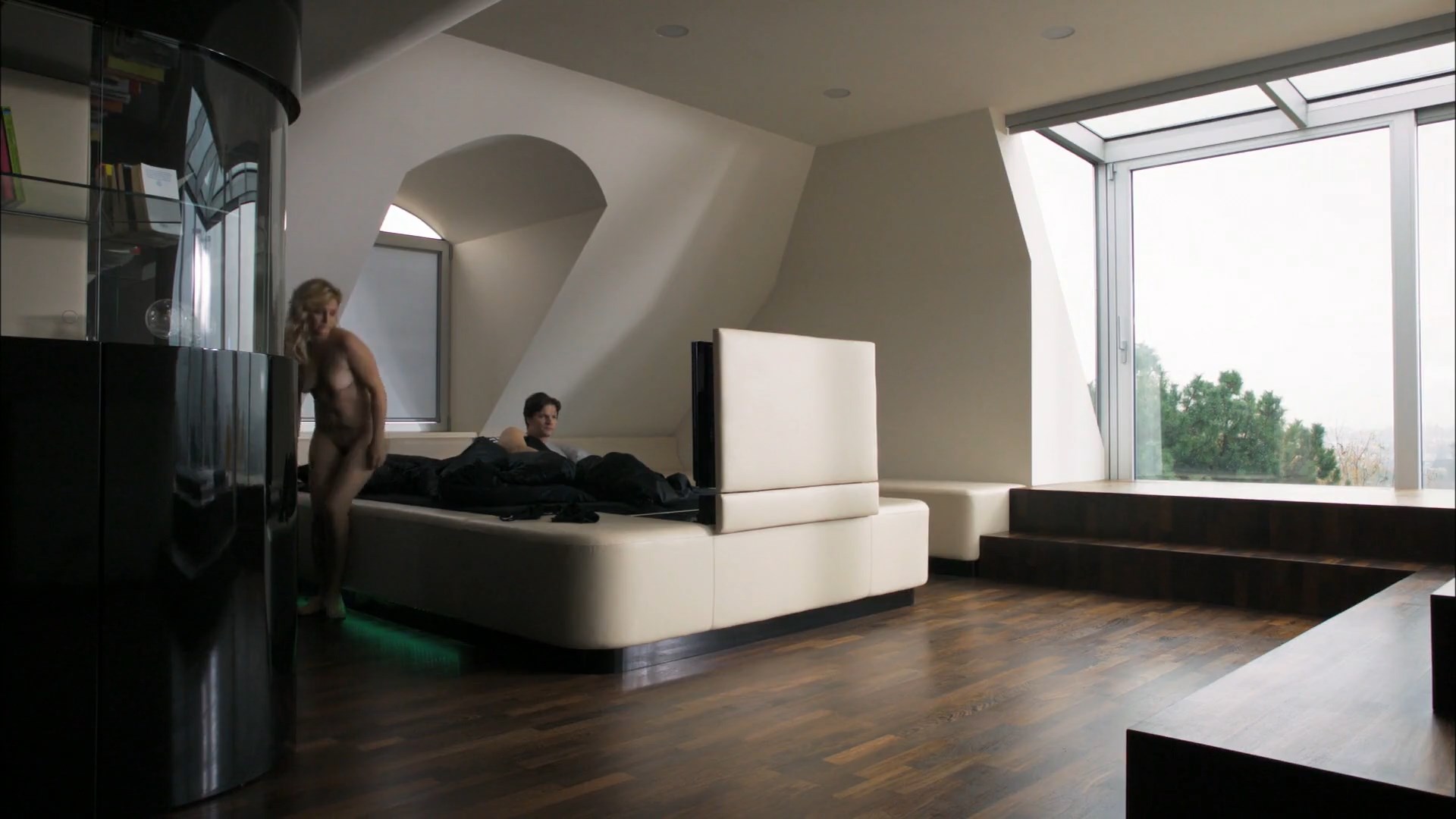 Daria Trenkwalder nude – Die Abstauber (2011)