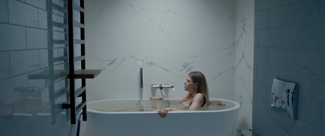 Anastasiya Pustovit nude – Between Us (Mezhdu nami) (2021)