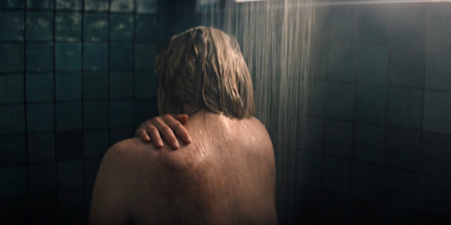 Elisabeth Moss sexy – The Veil s01e03 (2024)