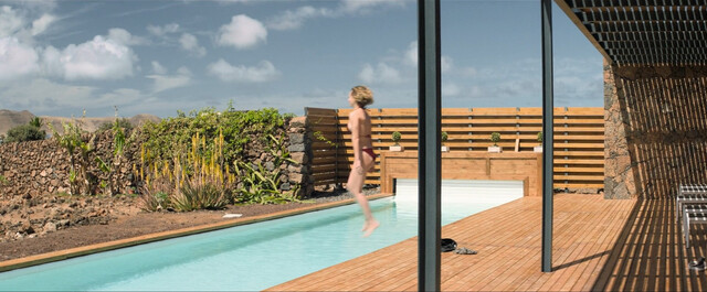 Nora Arnezeder sexy – American Star (2024)