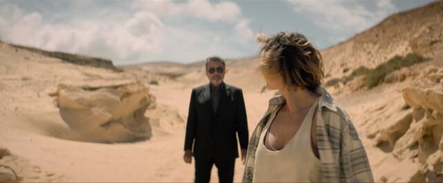 Nora Arnezeder sexy – American Star (2024)