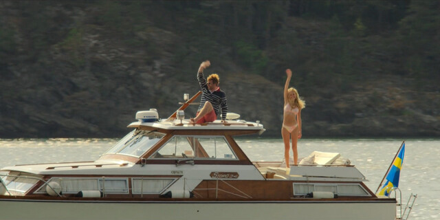 Fanny Klefelt sexy – Midtsommernatt s01e01 (2024)