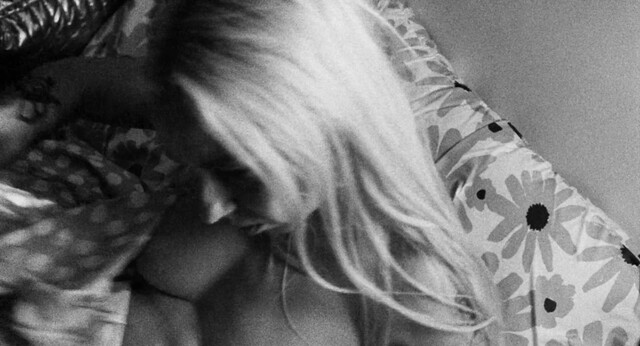 Ilinca Manolache nude – Do Not Expect Too Much from the End of the World (Nu astepta prea mult de la sfârsitul lumii) (2023)