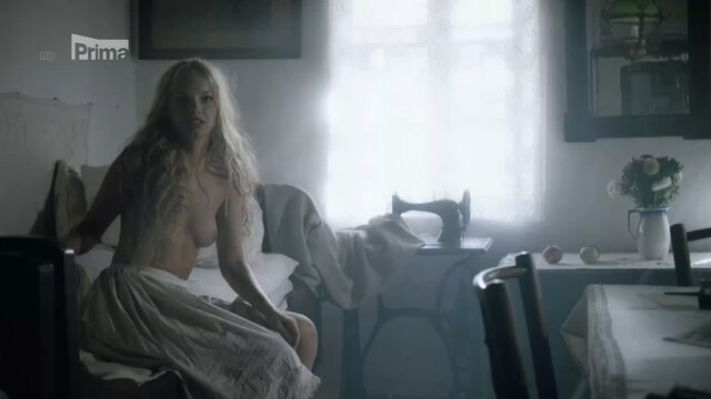 Zuzana Meszarosova nude – 1890 s01e05 (2017)