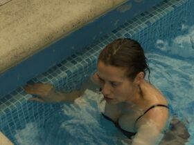 Emmanuelle Devos sexy – A Silence (Un silence) (2023)