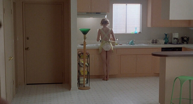 Bridget Fonda nude – Touch (1997)