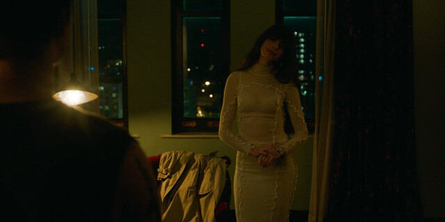 Anne Hathaway sexy – The Idea of You (2024)