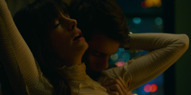 Anne Hathaway sexy – The Idea of You (2024)