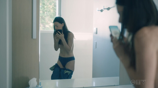 Dolly Lewis sexy – Sight Unseen s01e01e09 (2024)