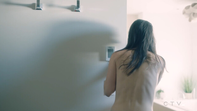 Dolly Lewis sexy – Sight Unseen s01e01e09 (2024)