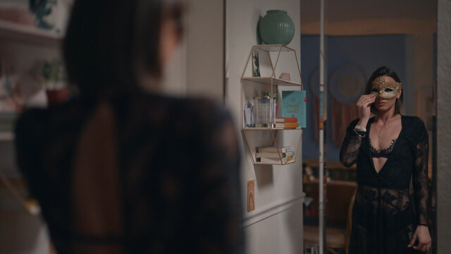 Aubree Bouché sexy – A Dangerous Affair (Her Obsession) (2022)