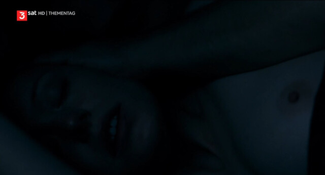 Lavinia Wilson nude – Freigesprochen (2007)