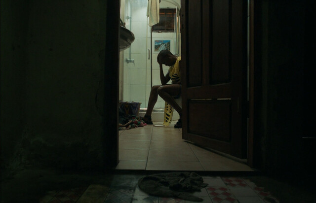 Eliane Umuhire sexy – Omen (Augure) (2023)