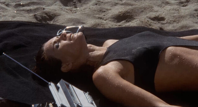 Florinda Bolkan nude – Indagine su un cittadino al di sopra di ogni sospetto (1970)