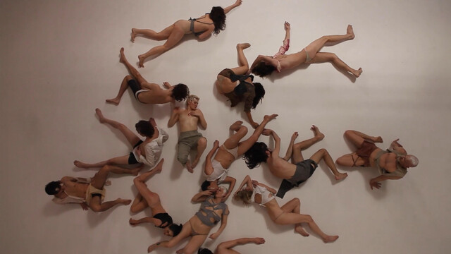 Sonia Roszczuk sexy, etc – Echa grobowych rozwalin (2021)