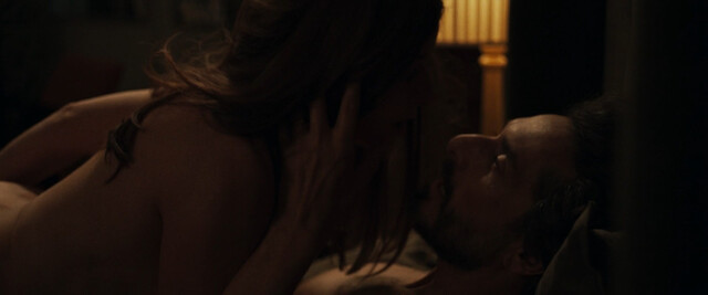 Laure Calamy nude – It's Raining Men (Iris et les hommes) (2023)