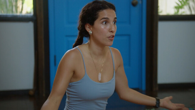 Camila Jaber sexy – Orlando Bloom To the Edge s01e02 (2024)