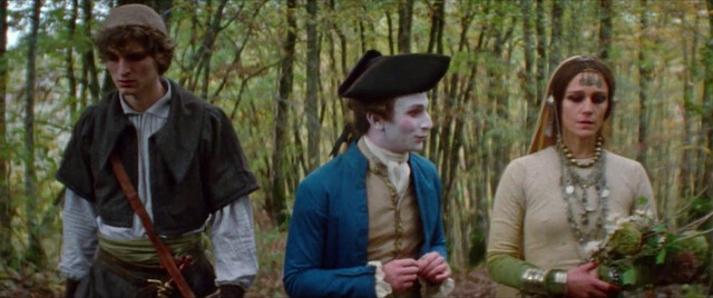 Ariane Labed sexy – The Vourdalak (Le Vourdalak) (2023)