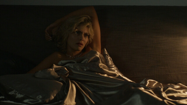 Tarryn Wyngaard sexy – Devil's Peak s01e03 (2024)