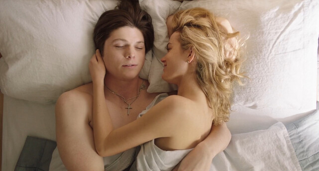 Elektra Kilbey sexy – Odd Man Rush (2020)