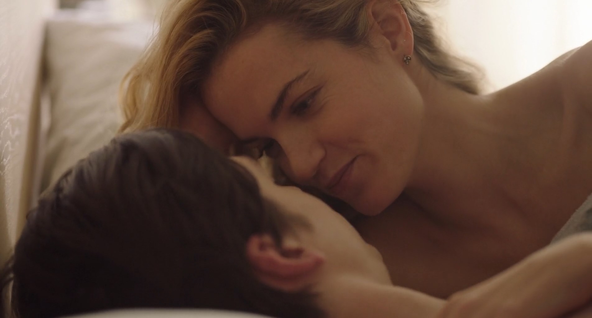 Elektra Kilbey sexy – Odd Man Rush (2020)