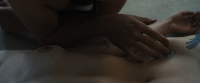 Raquel Nave nude – Asphalt City (Black Flies) (2023)