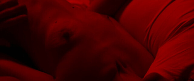 Raquel Nave nude – Asphalt City (Black Flies) (2023)