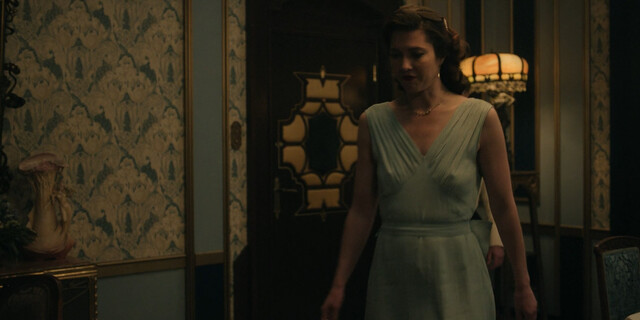 Mary Elizabeth Winstead sexy – A Gentleman in Moscow s01e04 (2024)