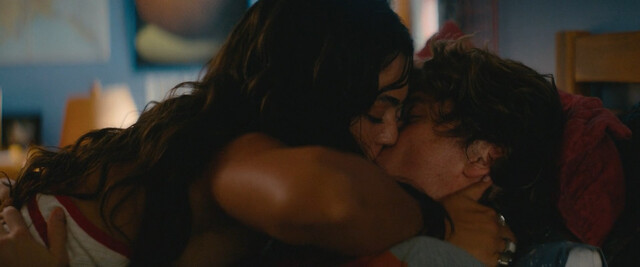 Mika Abdalla sexy – Snack Shack (2024)