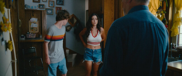 Mika Abdalla sexy – Snack Shack (2024)