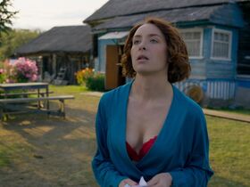 Olga Kavalay-Aksyonova sexy – Kak Derevyanko Lomonosova igral s01e02-03 (2024)