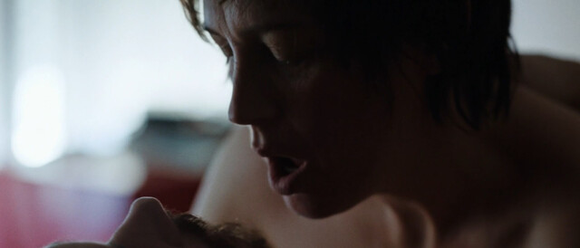 Florence Loiret Caille nude – La tête froide (2024)