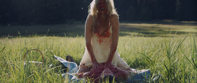 Madeleine Waters sexy – The orgasm (La Petite Mort) (2017)