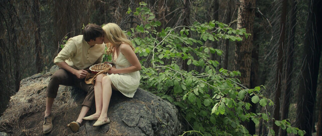 Madeleine Waters sexy – The orgasm (La Petite Mort) (2017)