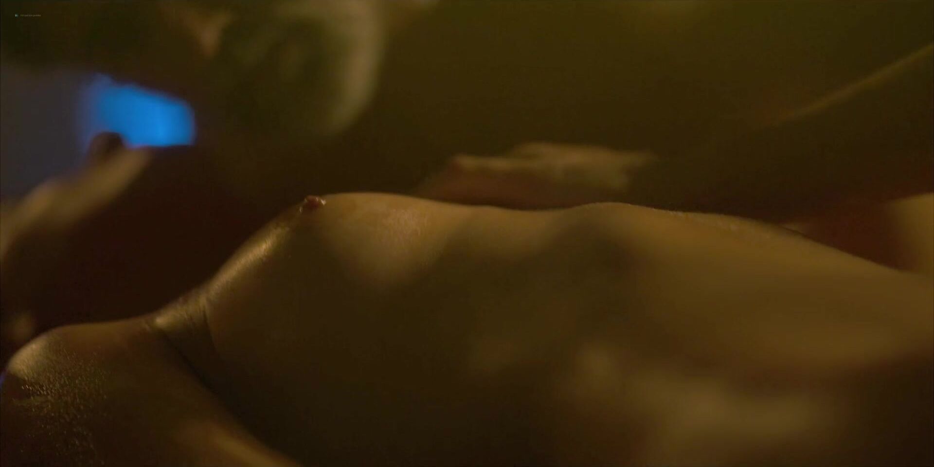 Gabriela Correa nude, Juliana Didone nude, Taina Muller sexy, Klara Castanho sexy - Good Morning, Veronica s02 (2022)