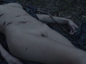 Natália Coutinho nude – Ouroboros (2018)