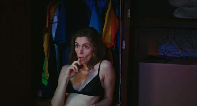 Maud Wyler nude – La fille de son père (2023)