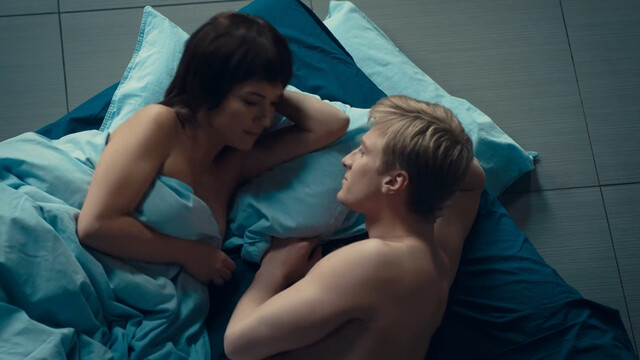 Olga Pavlovets sexy – Skolko zhivet lyubov s01e02-04 (2024)