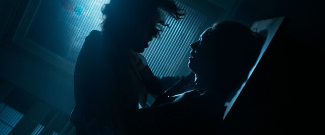 Karen Gillan sexy – Sleeping Dogs (2024)