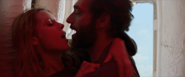 Maggie Civantos nude – La pasión turca s01e02-03 (2024)