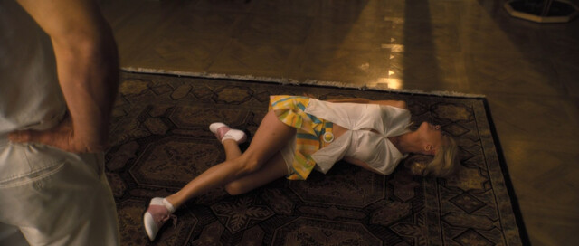 Kristen Wiig sexy – Palm Royale s01e05 (2024)