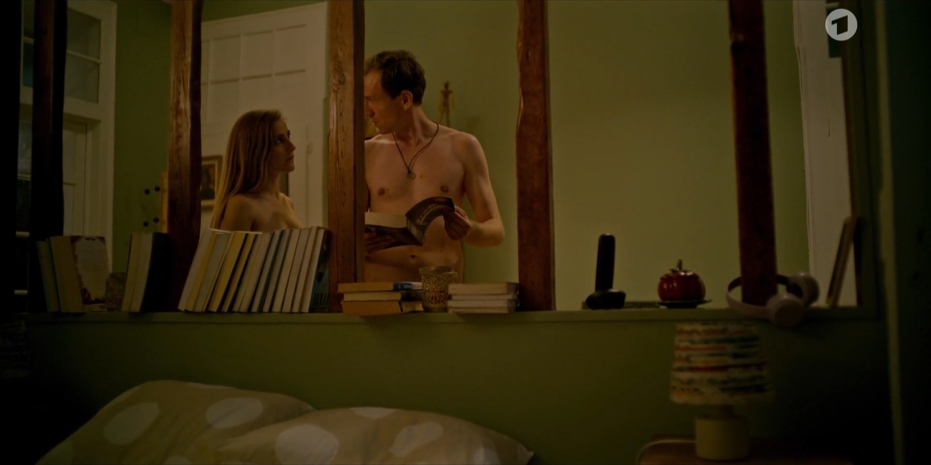 Lia Carvalho nude – Ein Krimi aus Portugal s01e02 (2024)